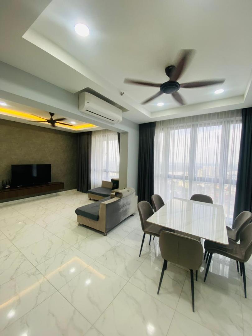 2Br Premium Suites Troika Kota Bharu By Aghome Exteriér fotografie
